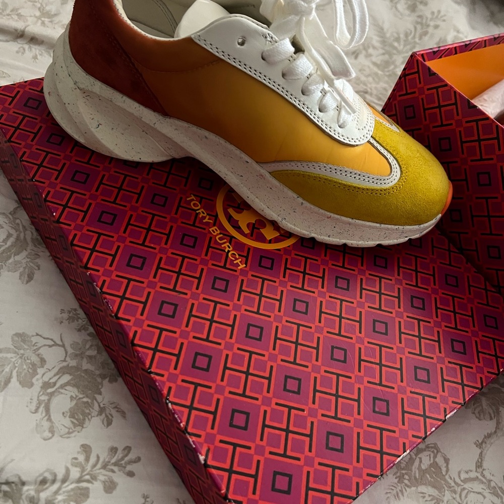 Tory Burch Good Luck